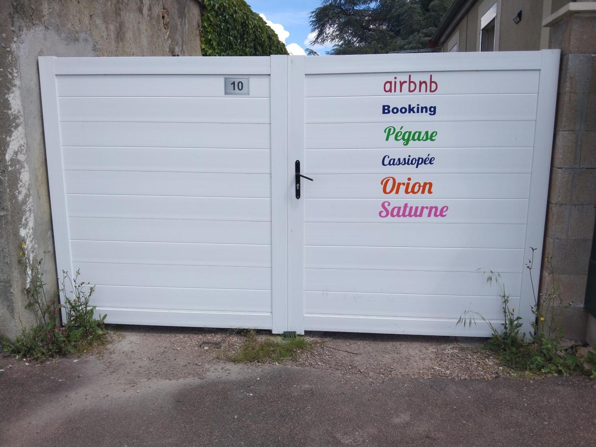 Apartamento Saturne Fourchambault Exterior foto
